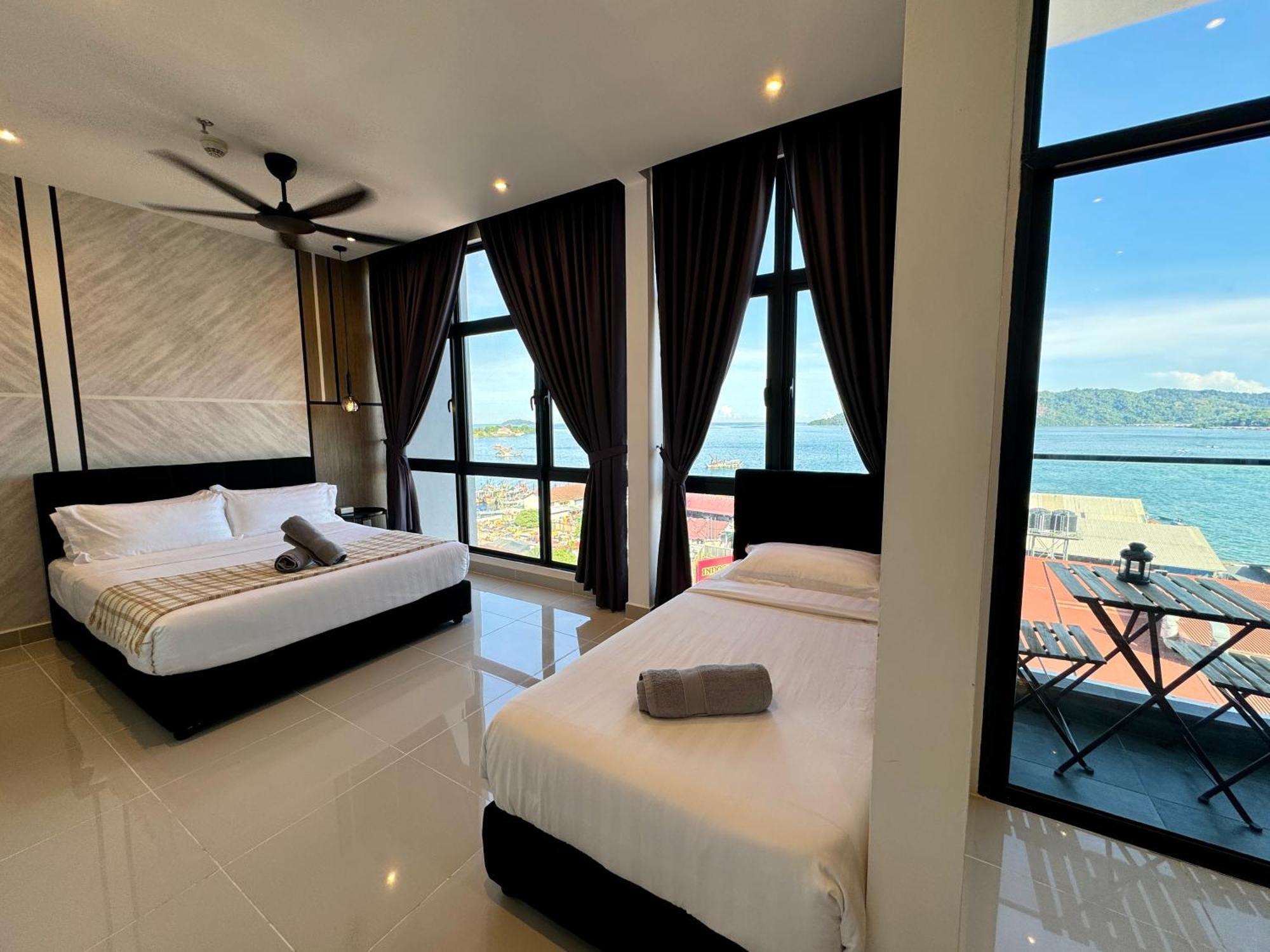 The Shore Cbd Kota Kinabalu By Laxzone Suite Exterior foto